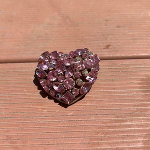 Heart pin